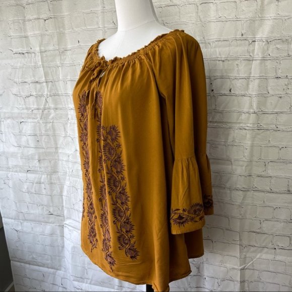 SOLD!!!  Angel Heart Boho Top, Nutmeg, Embroidered - Picture 5 of 9